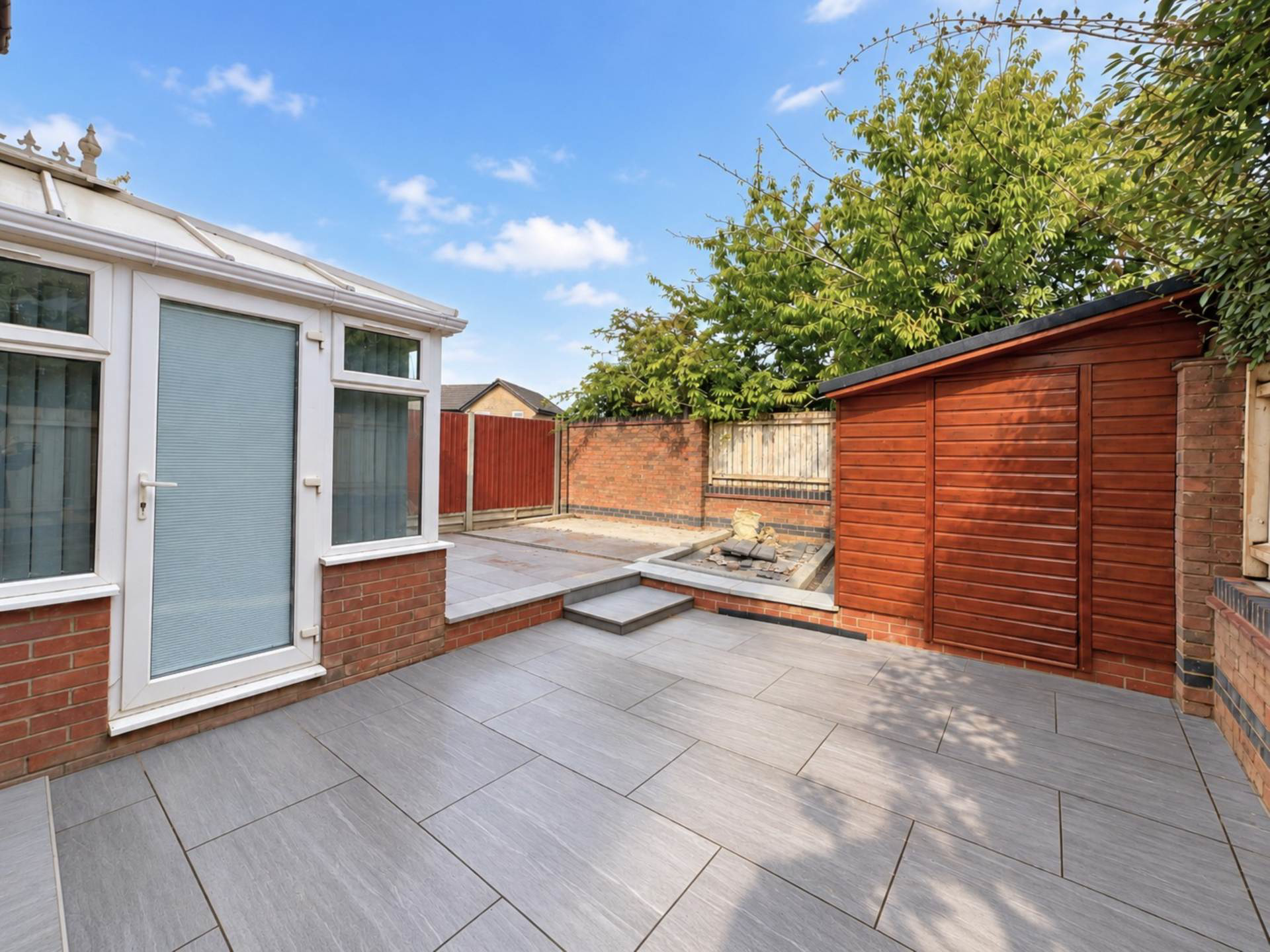 Anmer Gardens, Luton, photo 21