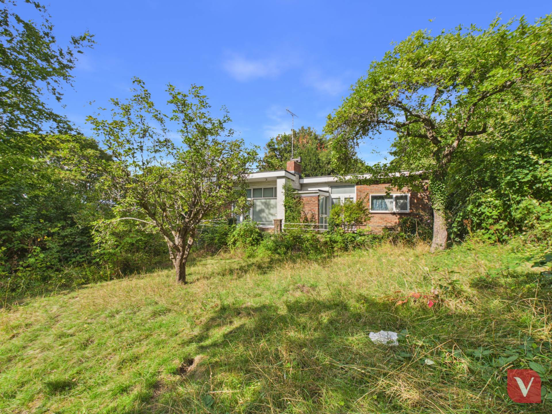 Mountfield Road & Plot of Land from Wardown Crescent, photo 8