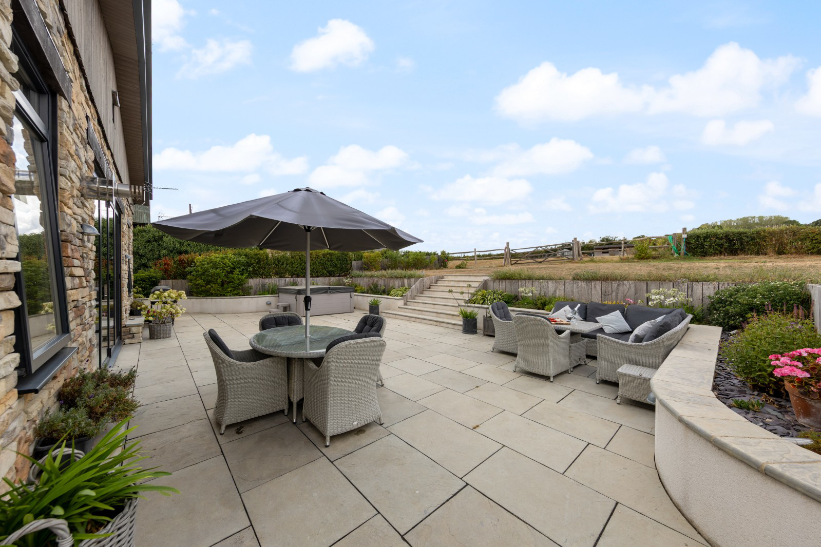 Wood Street, Bushley, GL20, photo 15