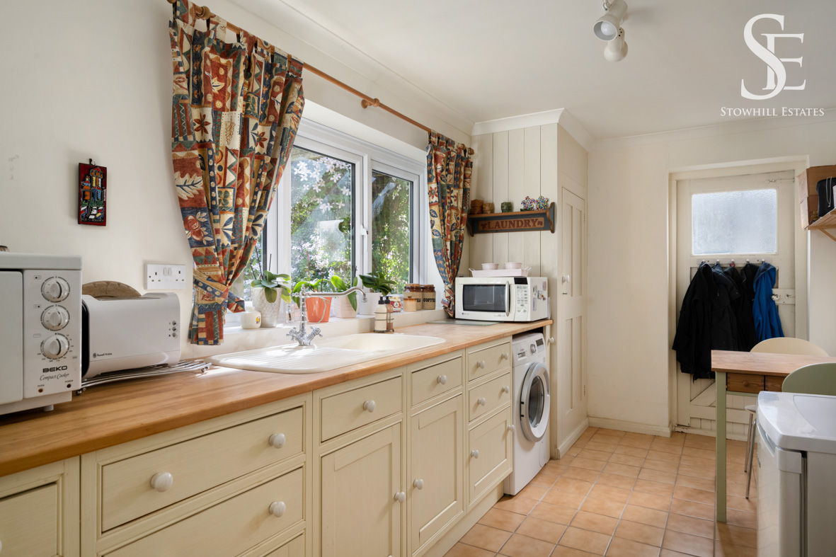 Tile Barn, Woolton Hill, RG20, photo 25
