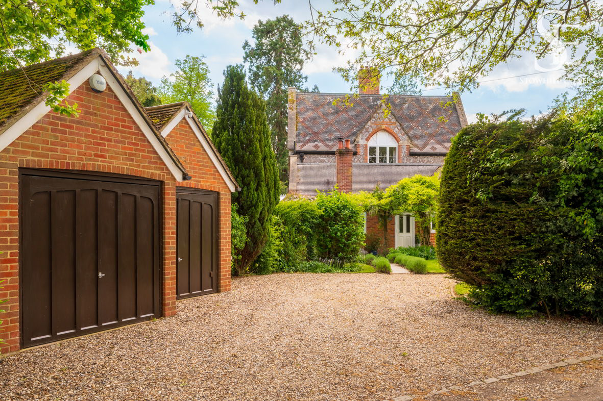 Tile Barn, Woolton Hill, RG20, photo 20