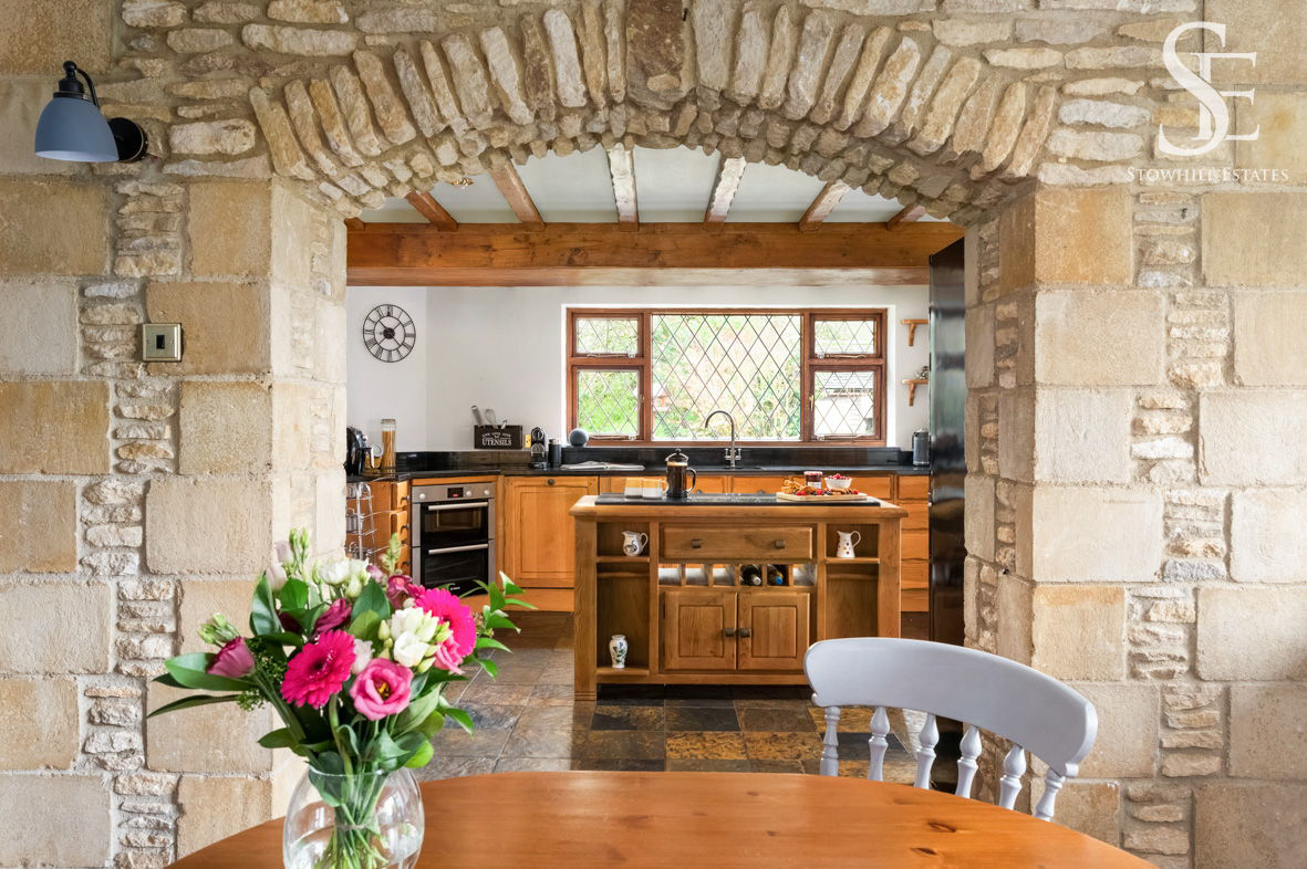 Cote, Bampton, OX18, photo 6