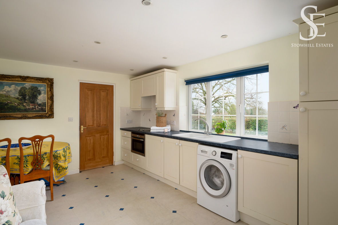 Over Worton, Chipping Norton, OX7, photo 23