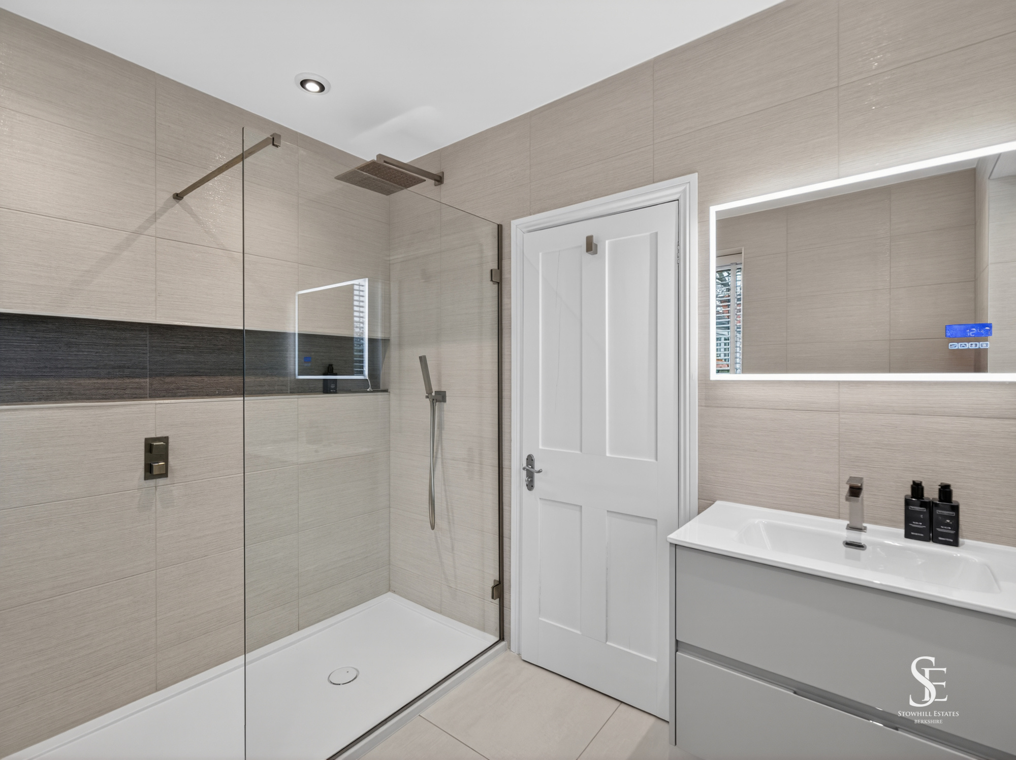 Fleet Hill, Finchampstead, RG40, photo 27