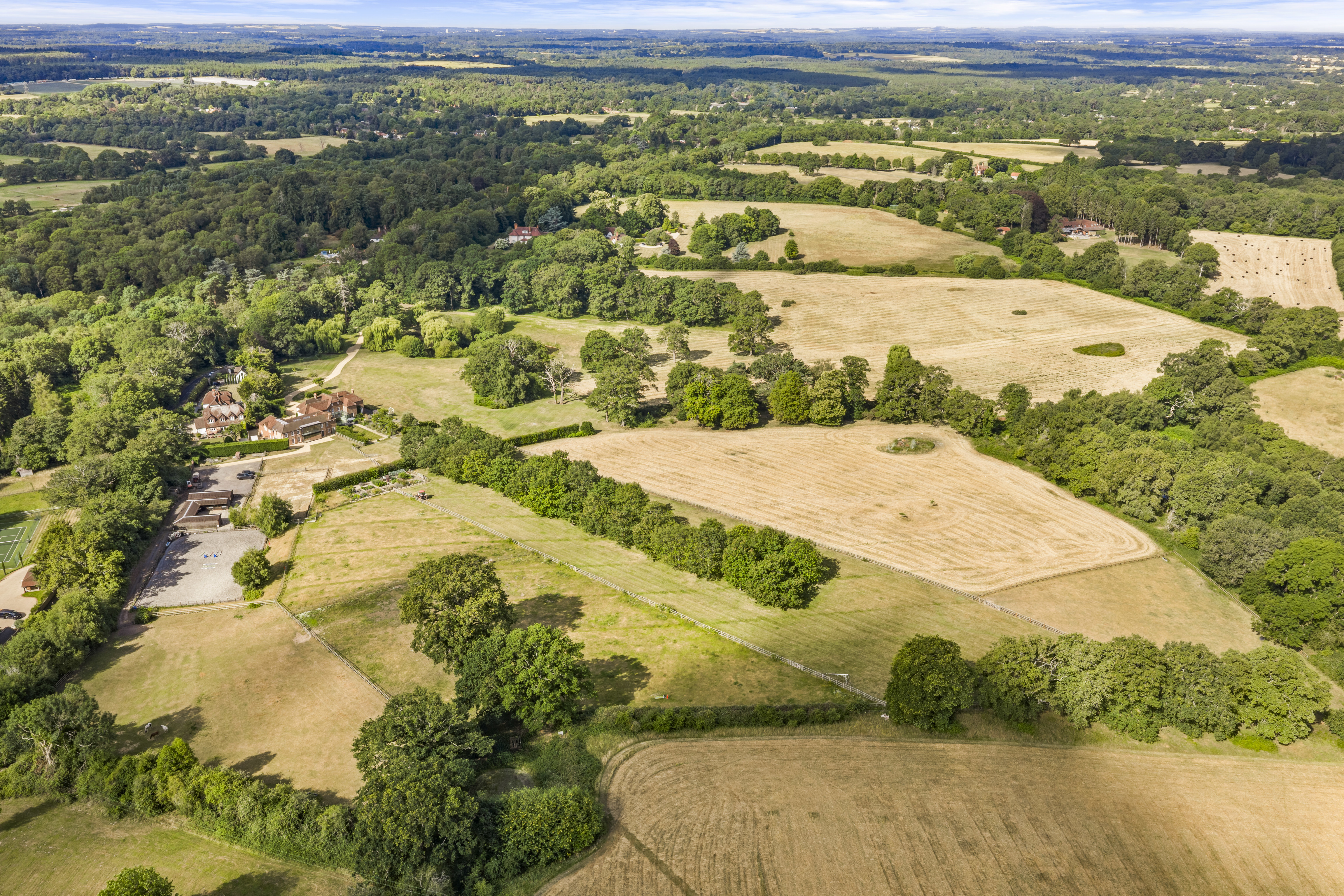 Finchampstead, Berkshire, RG40, photo 2