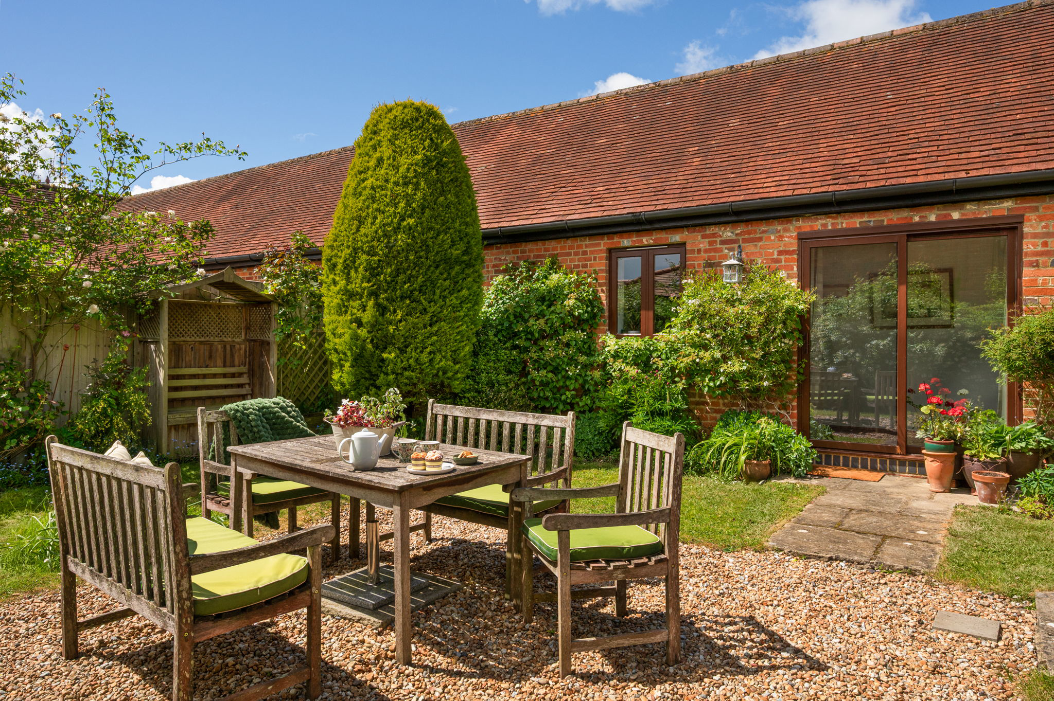 Chestnut Cottage, Beenham Court RG19, photo 25