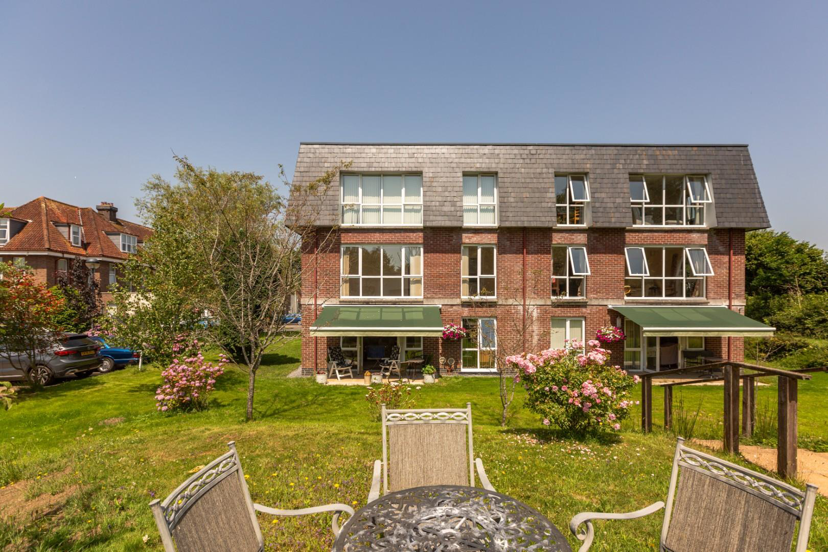 Willow court, Clyne Common, Swansea