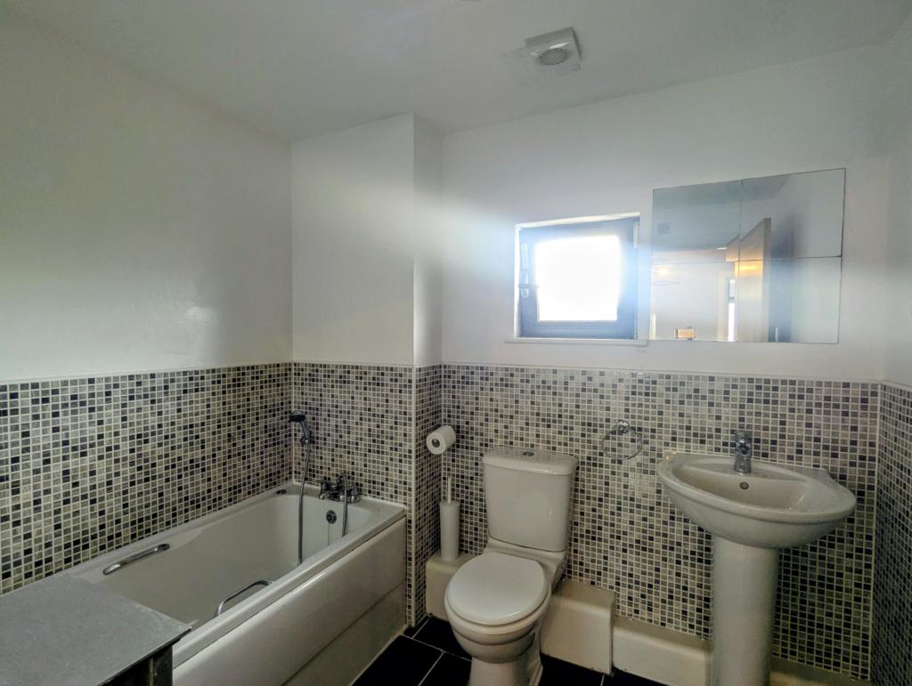 St Margarets Court, Maritime Quarter, Swansea SA1 1RZ, photo 8