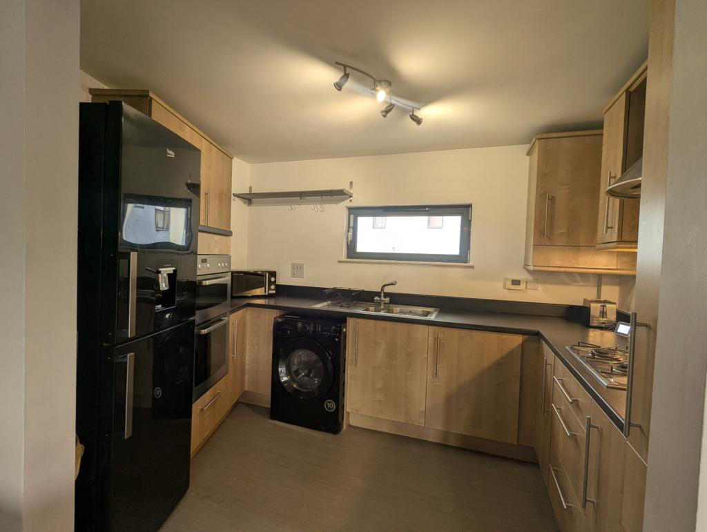 St Margarets Court, Maritime Quarter, Swansea SA1 1RZ, photo 4