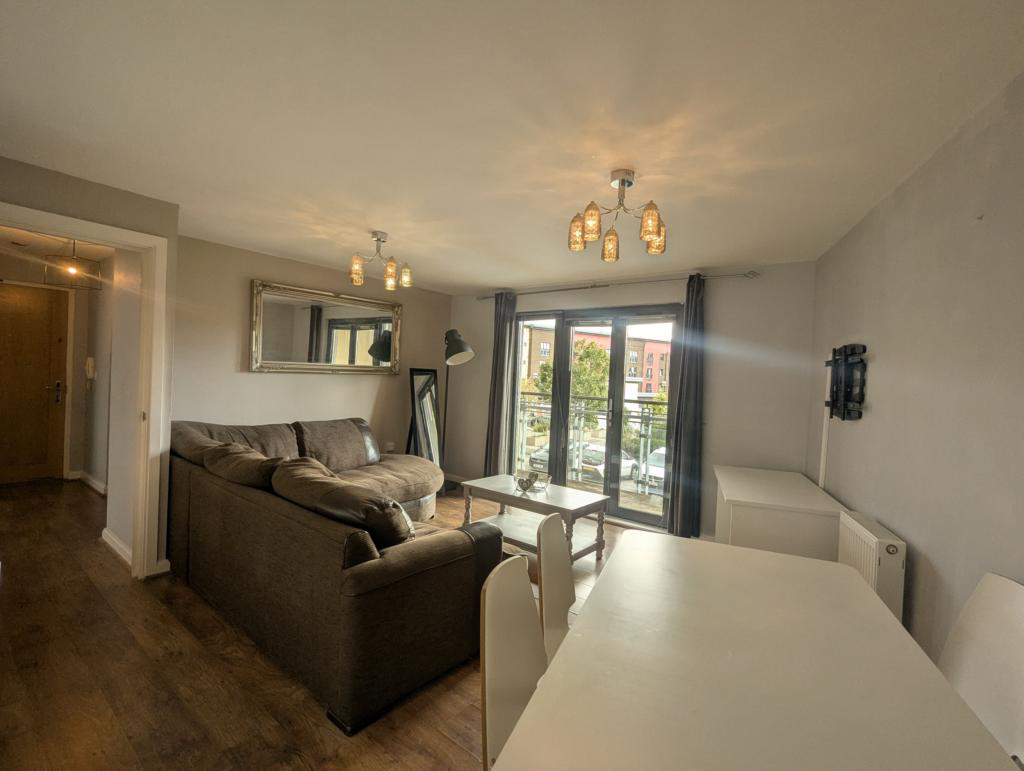 St Margarets Court, Maritime Quarter, Swansea SA1 1RZ, photo 2