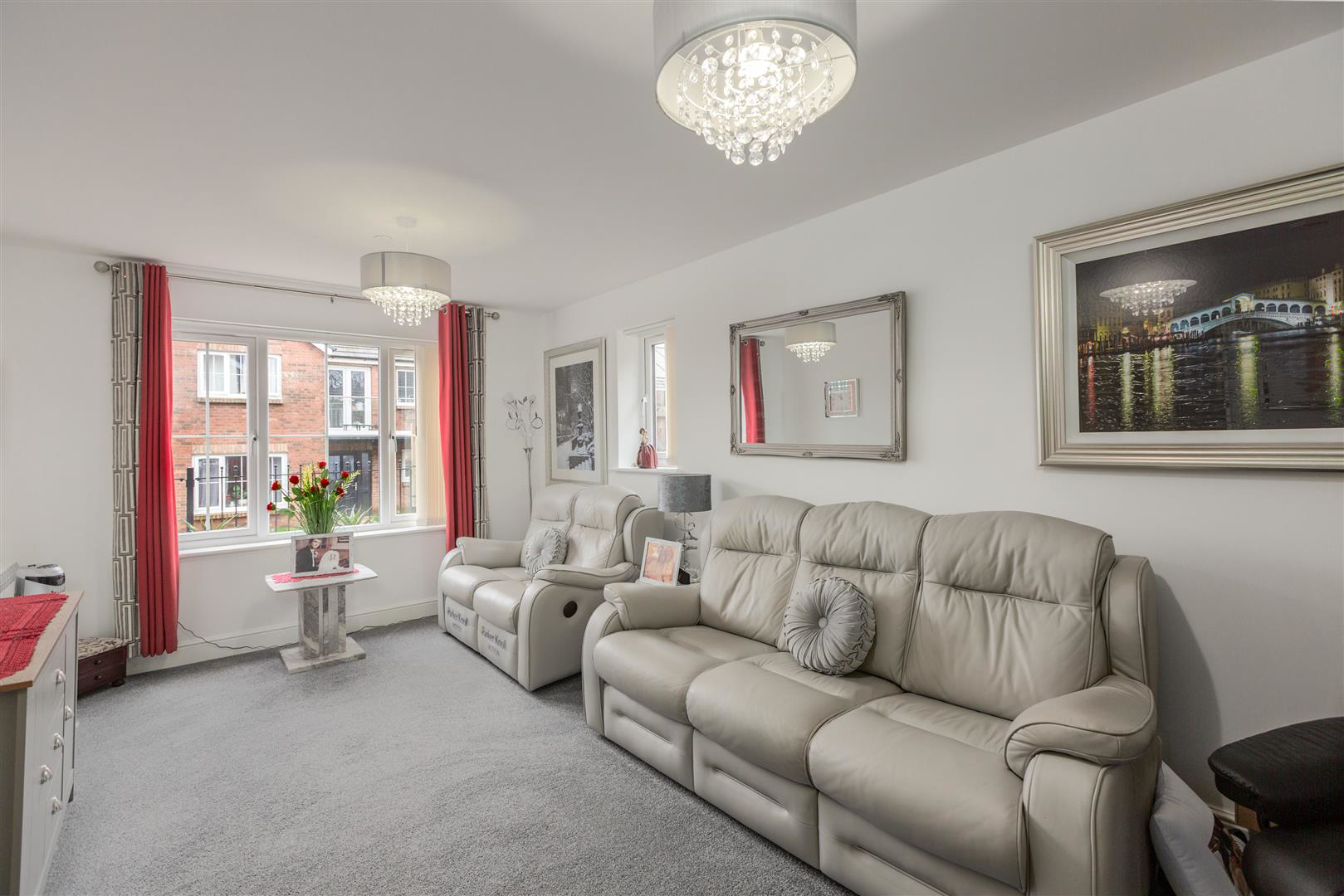 Clos Clemment, Five Roads, Llanelli, photo 17