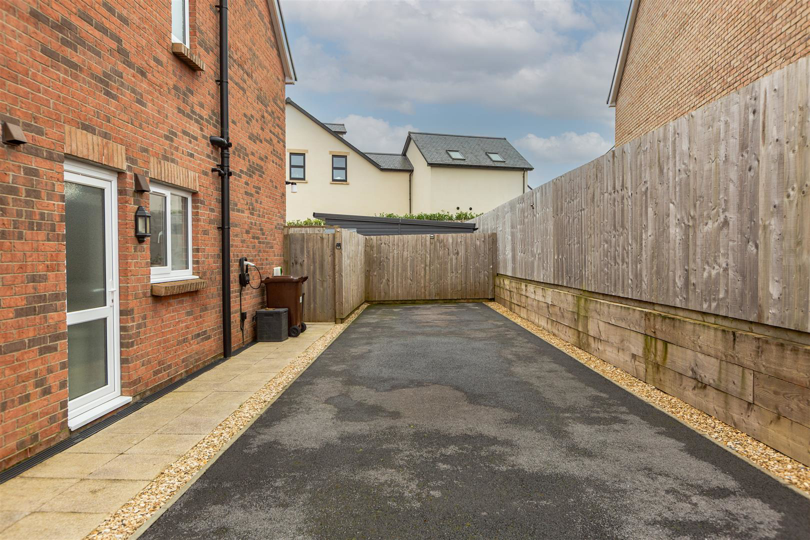 Clos Clemment, Five Roads, Llanelli, photo 26