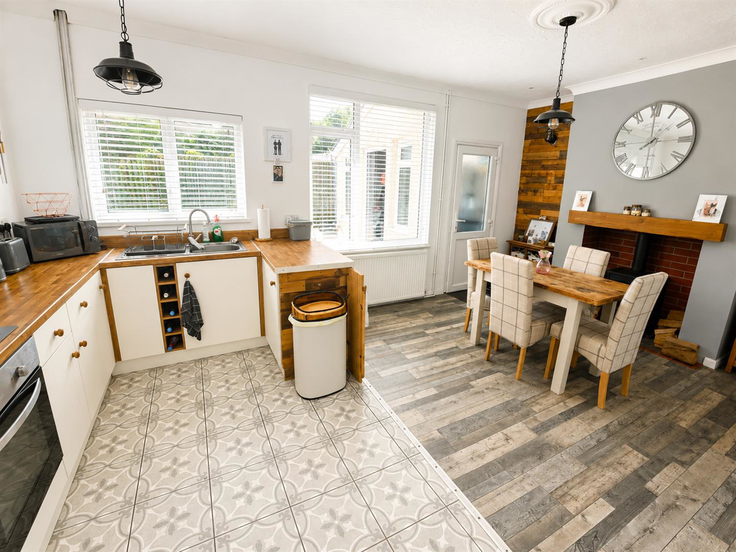 Cae Gwyn Road, Pontarddulais, Swansea, photo 7