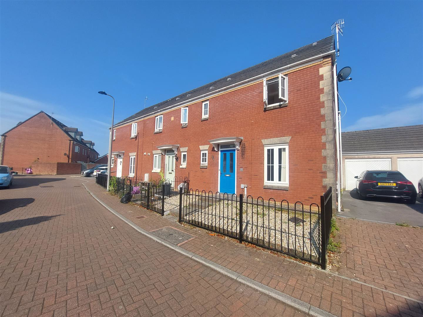 Six Mills Avenue, Gorseinon, Swansea, photo 16