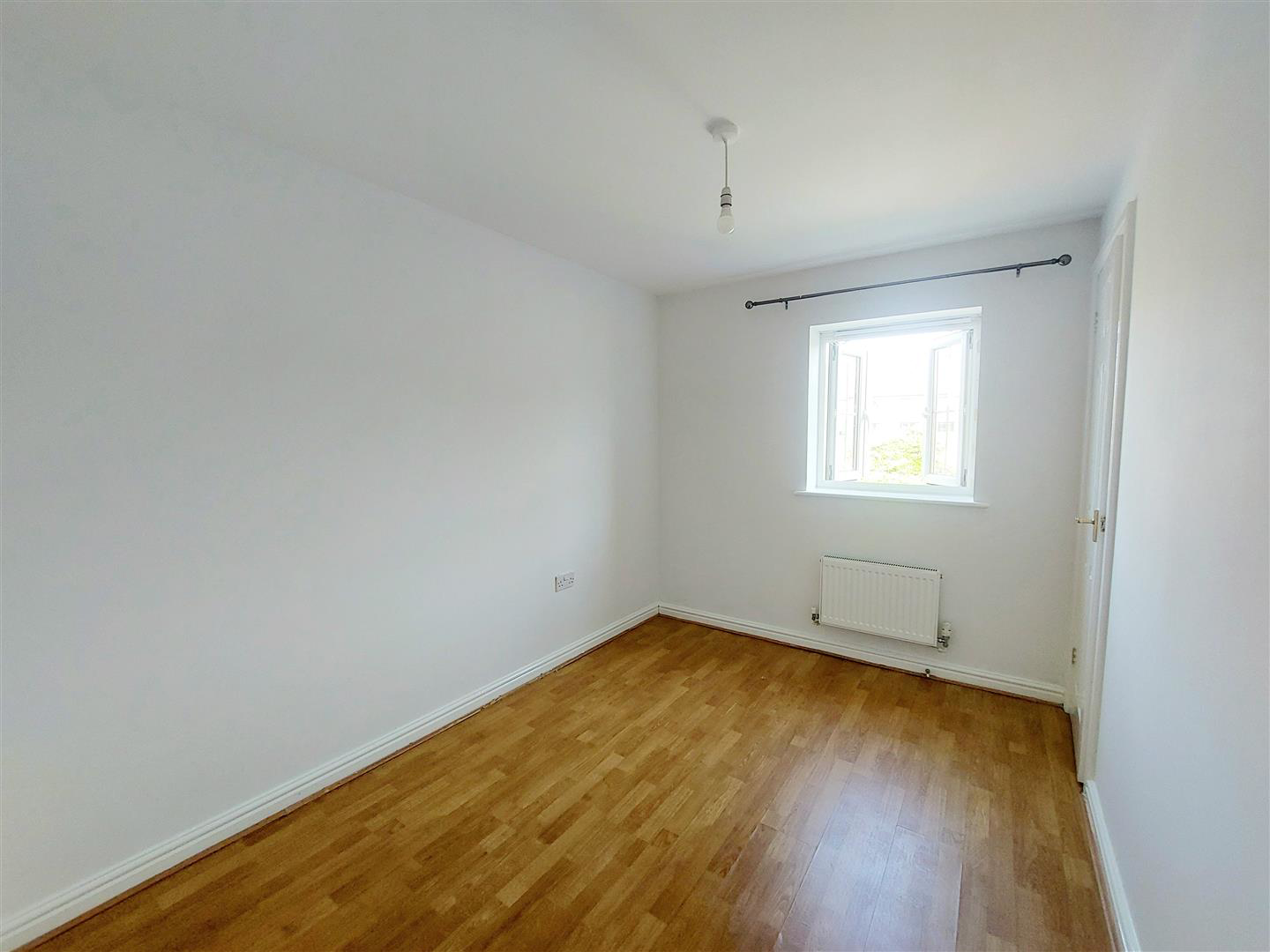Six Mills Avenue, Gorseinon, Swansea, photo 9