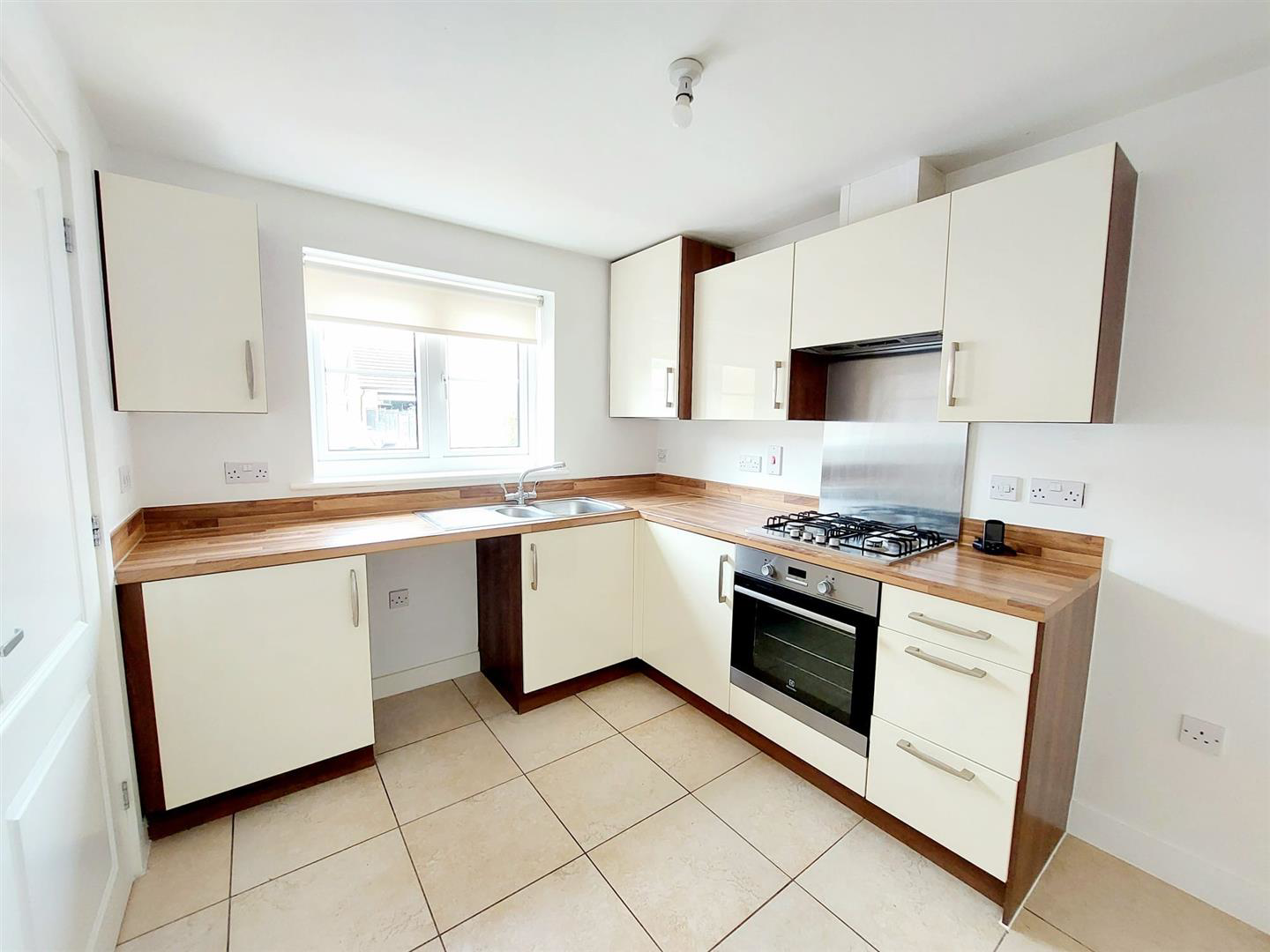 Elm Tree Road, Penllergaer, Swansea, photo 7