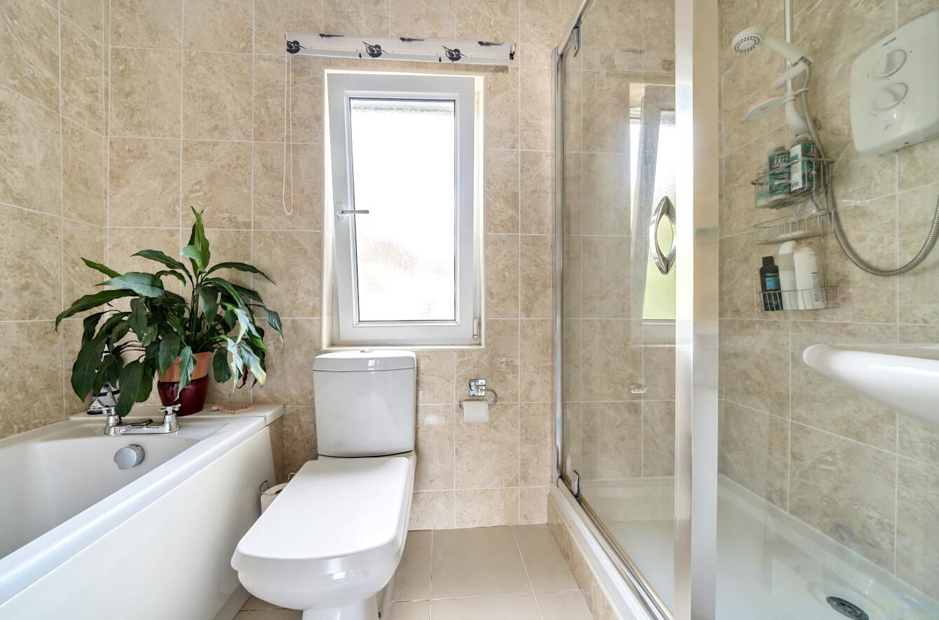 Bassett Terrace, Llanelli, photo 9