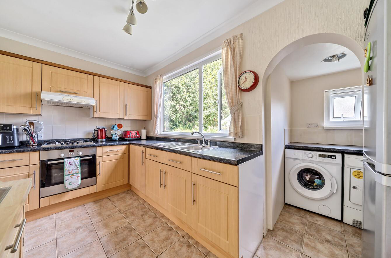 Bassett Terrace, Llanelli, photo 4