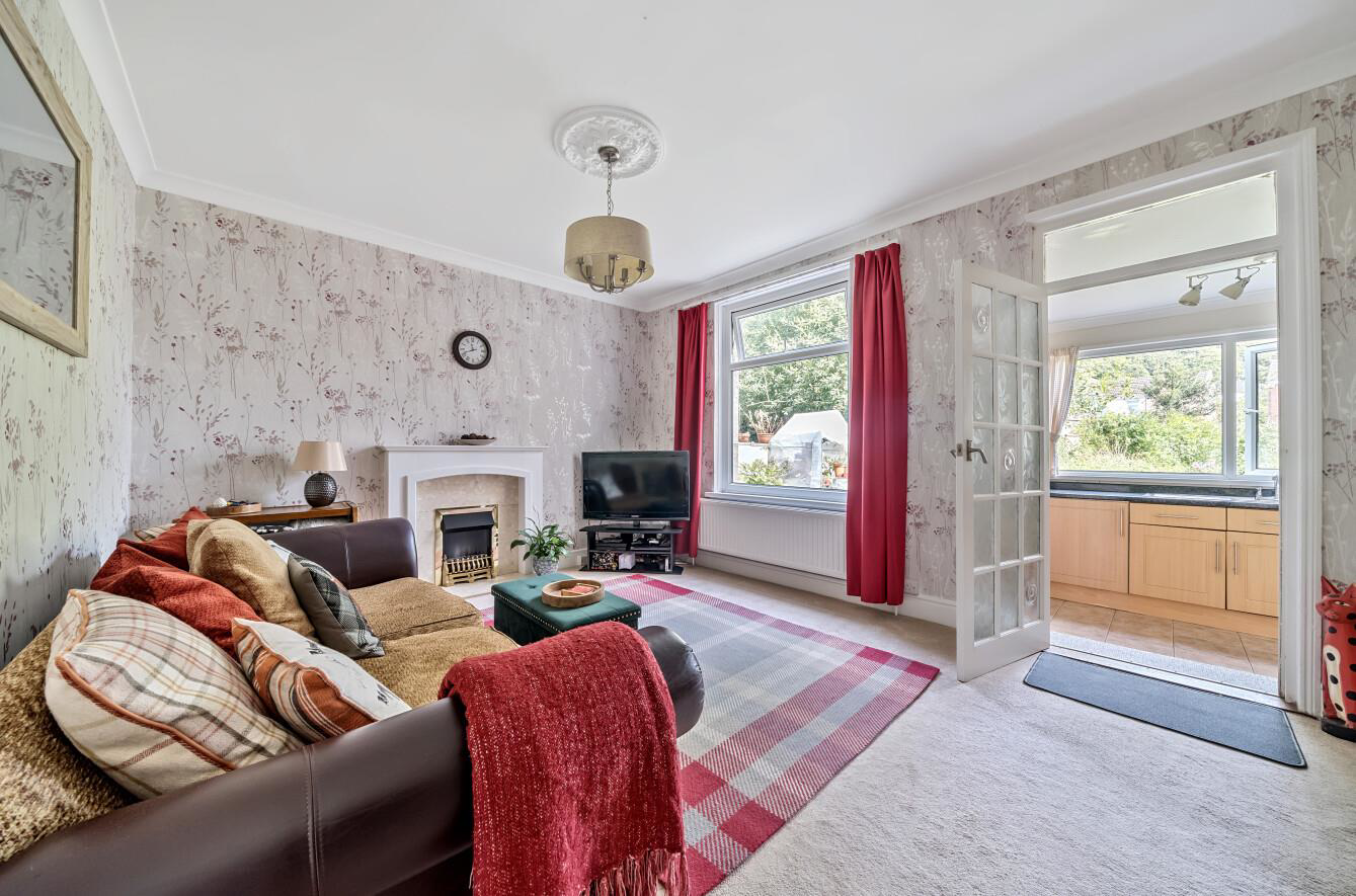Bassett Terrace, Llanelli, photo 3