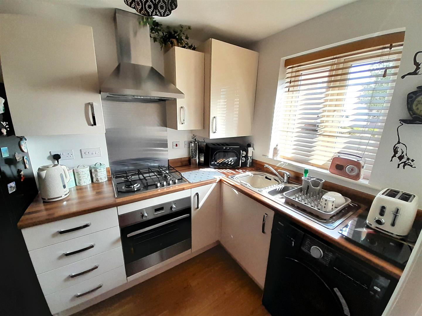 Stryd Bennett, Llanelli, photo 4