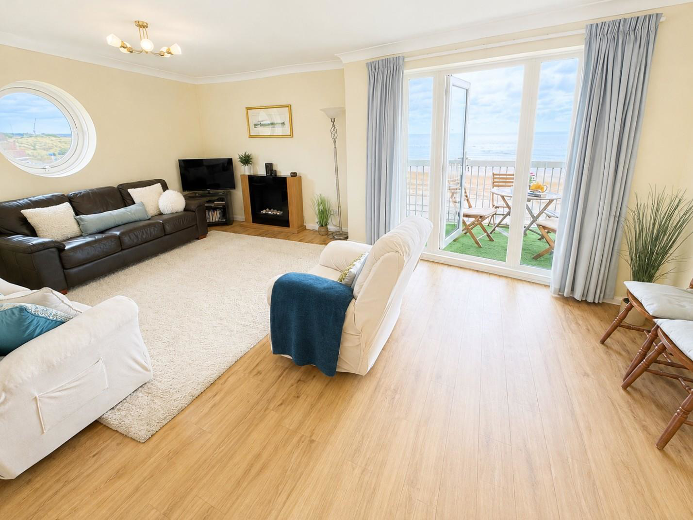 Nautilus House, Marina, Swansea, photo 6