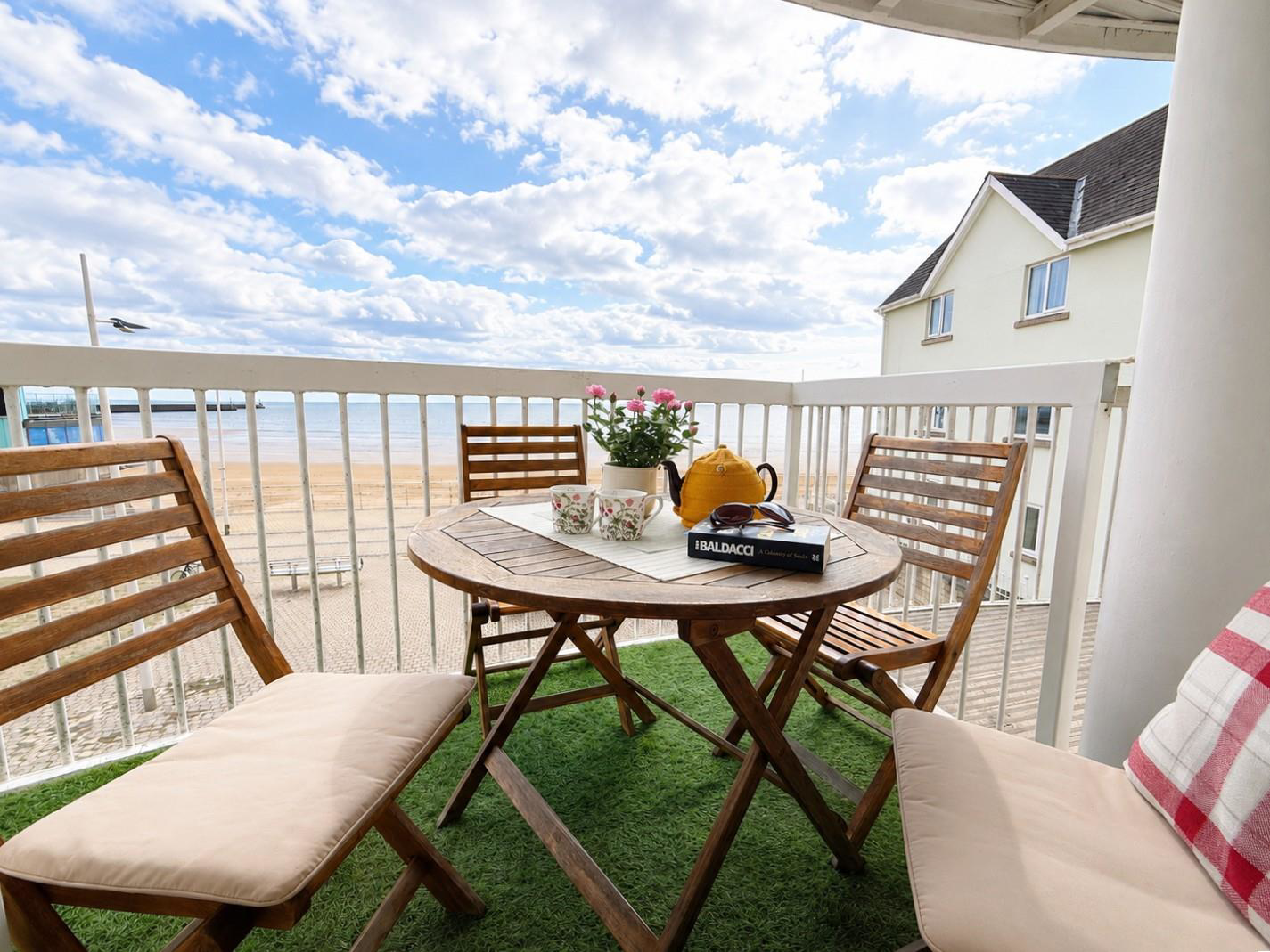 Nautilus House, Marina, Swansea, photo 5