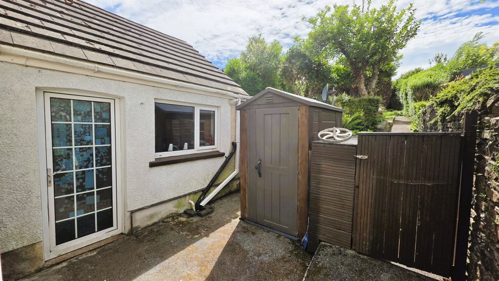 Five Roads, Llanelli, photo 13