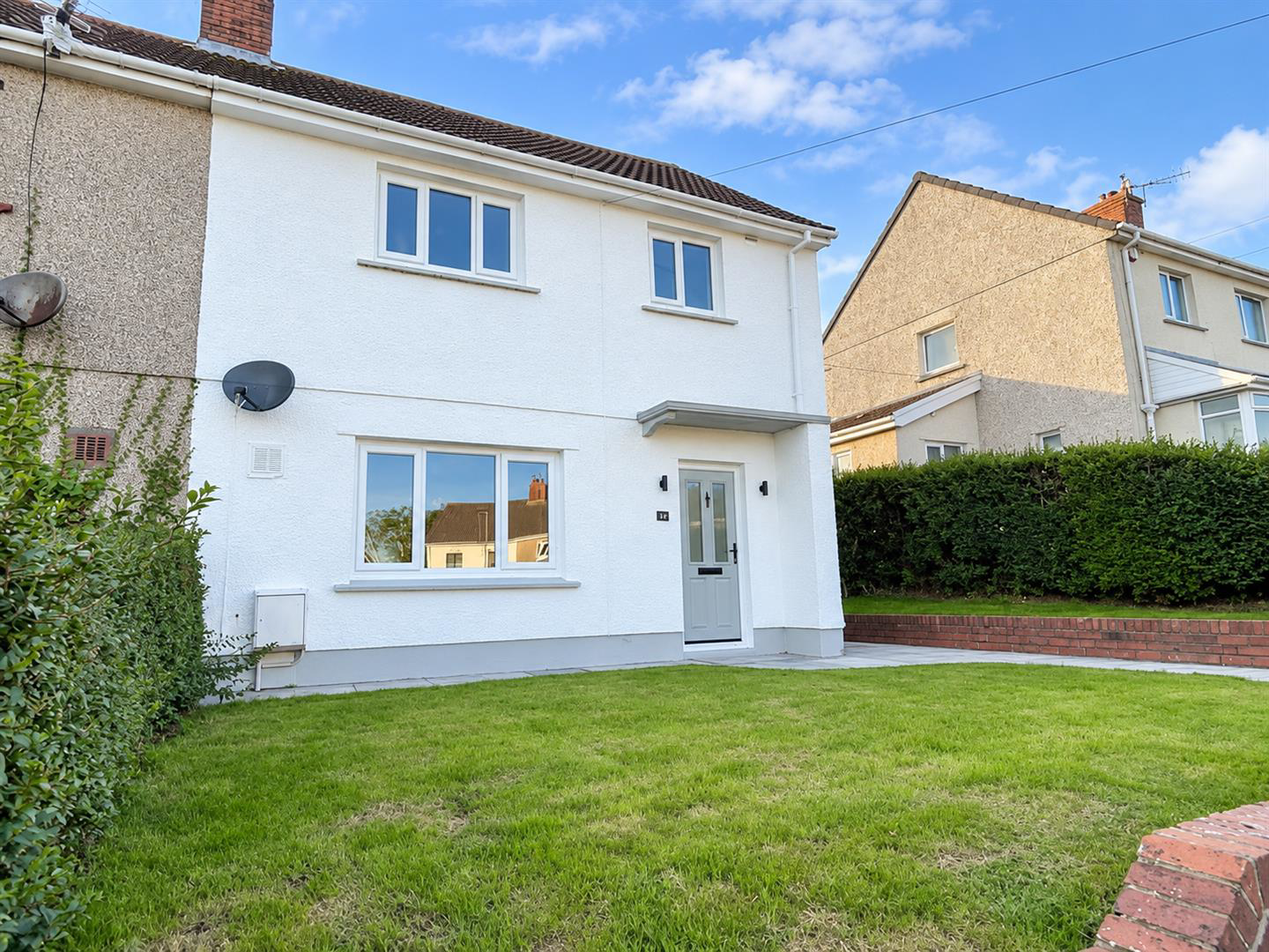 Llanyrnewydd, Penclawdd, Swansea