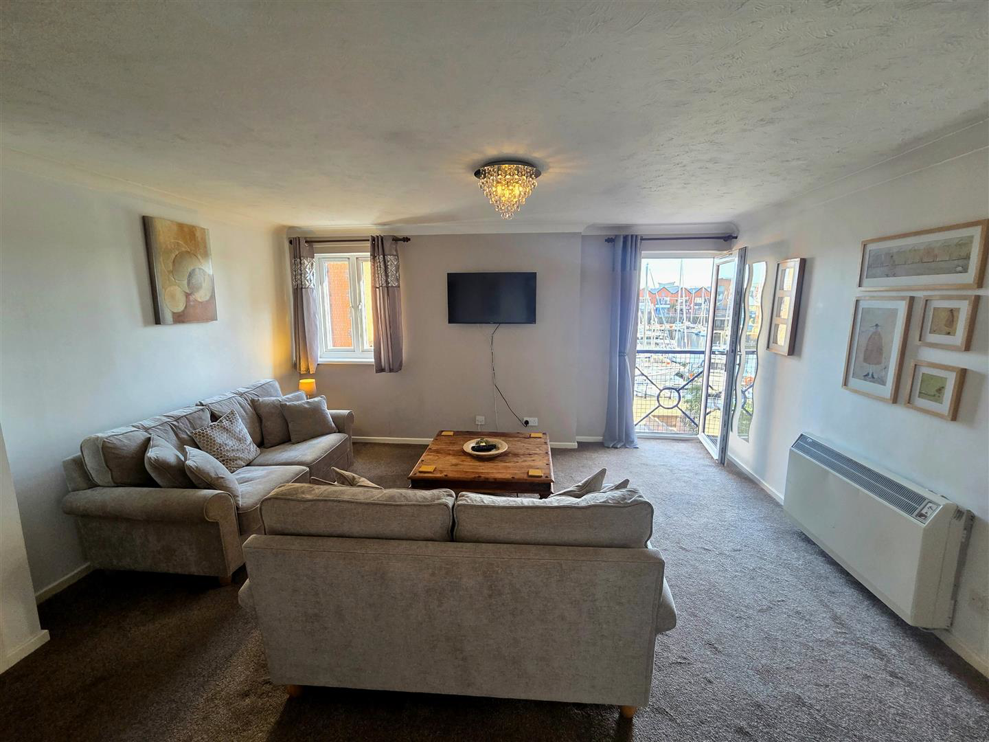 Monmouth House, Marina, Swansea, photo 3
