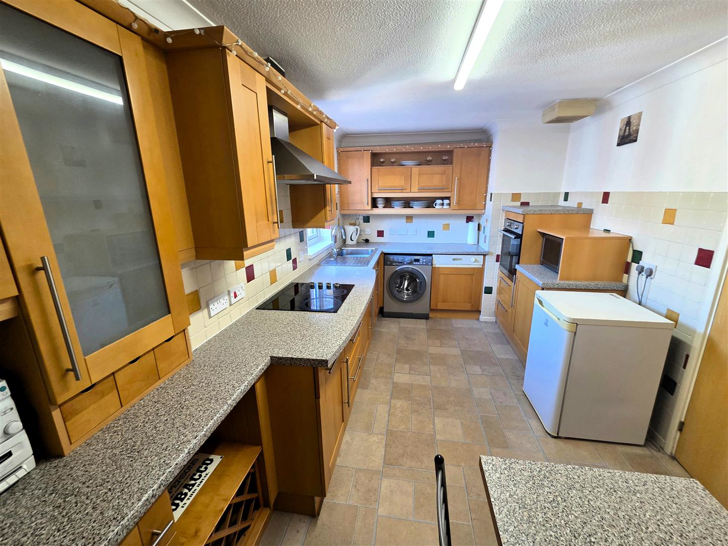 Monmouth House, Marina, Swansea, photo 7
