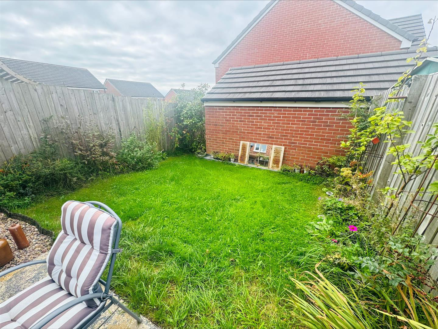 Clos Y Nant, Carway, Kidwelly, photo 7