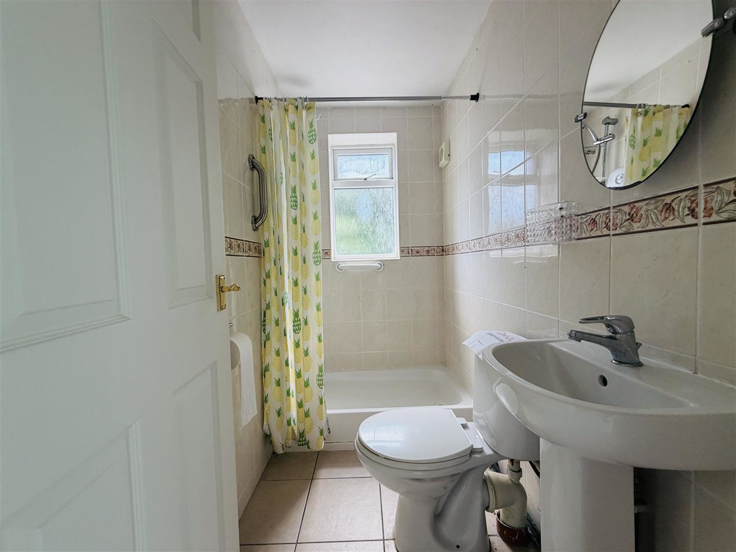 Baytree Avenue, Sketty, Swansea, photo 7