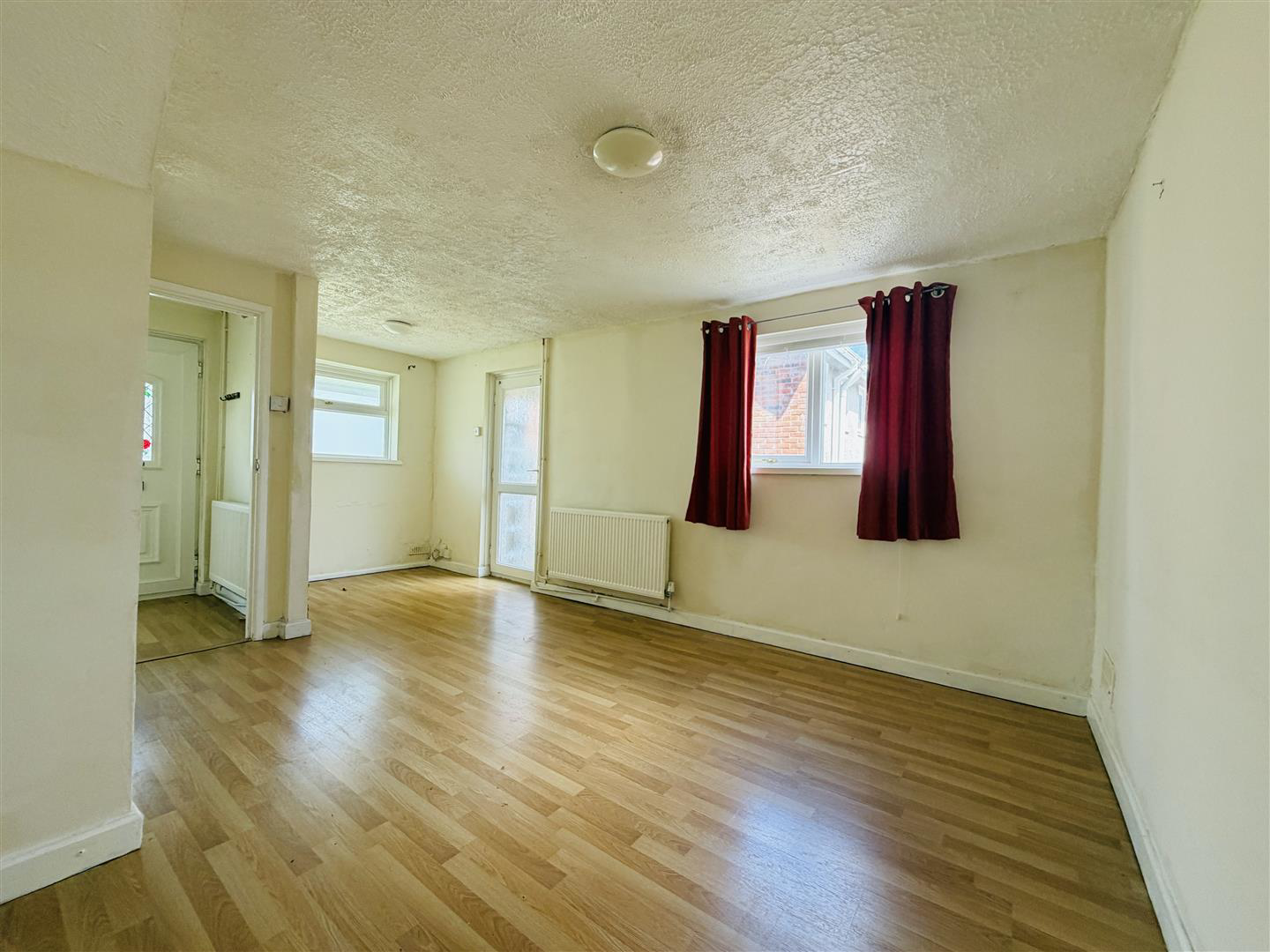 Baytree Avenue, Sketty, Swansea, photo 3