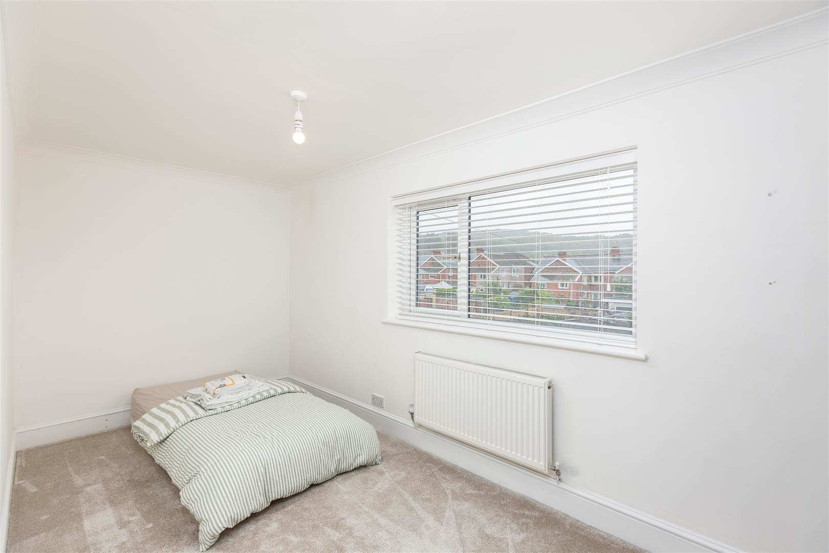 Vardre Road, Clydach, Swansea, photo 11