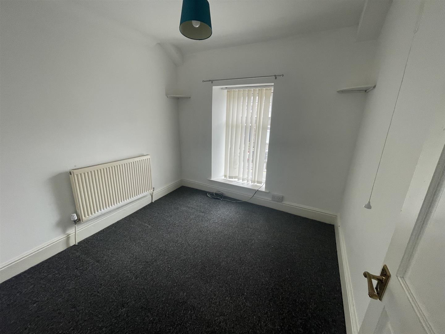 Sterry Road, Gowerton, Swansea, photo 9
