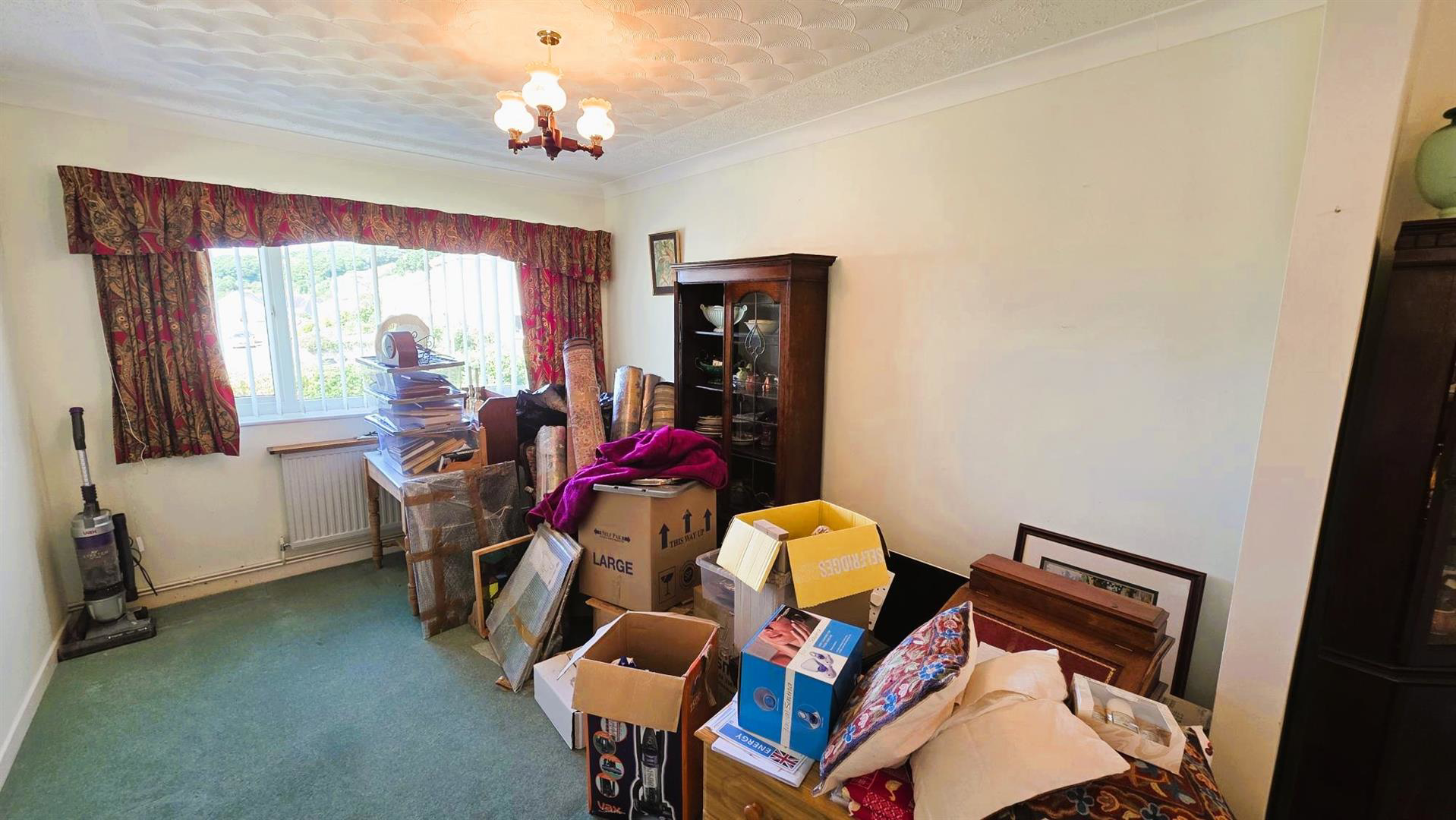 Gwscwm Road, Burry Port, photo 8