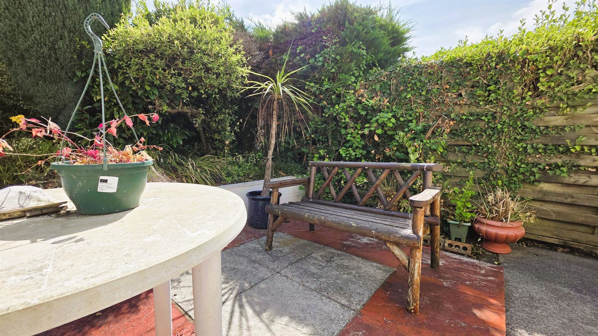Gwscwm Road, Burry Port, photo 24
