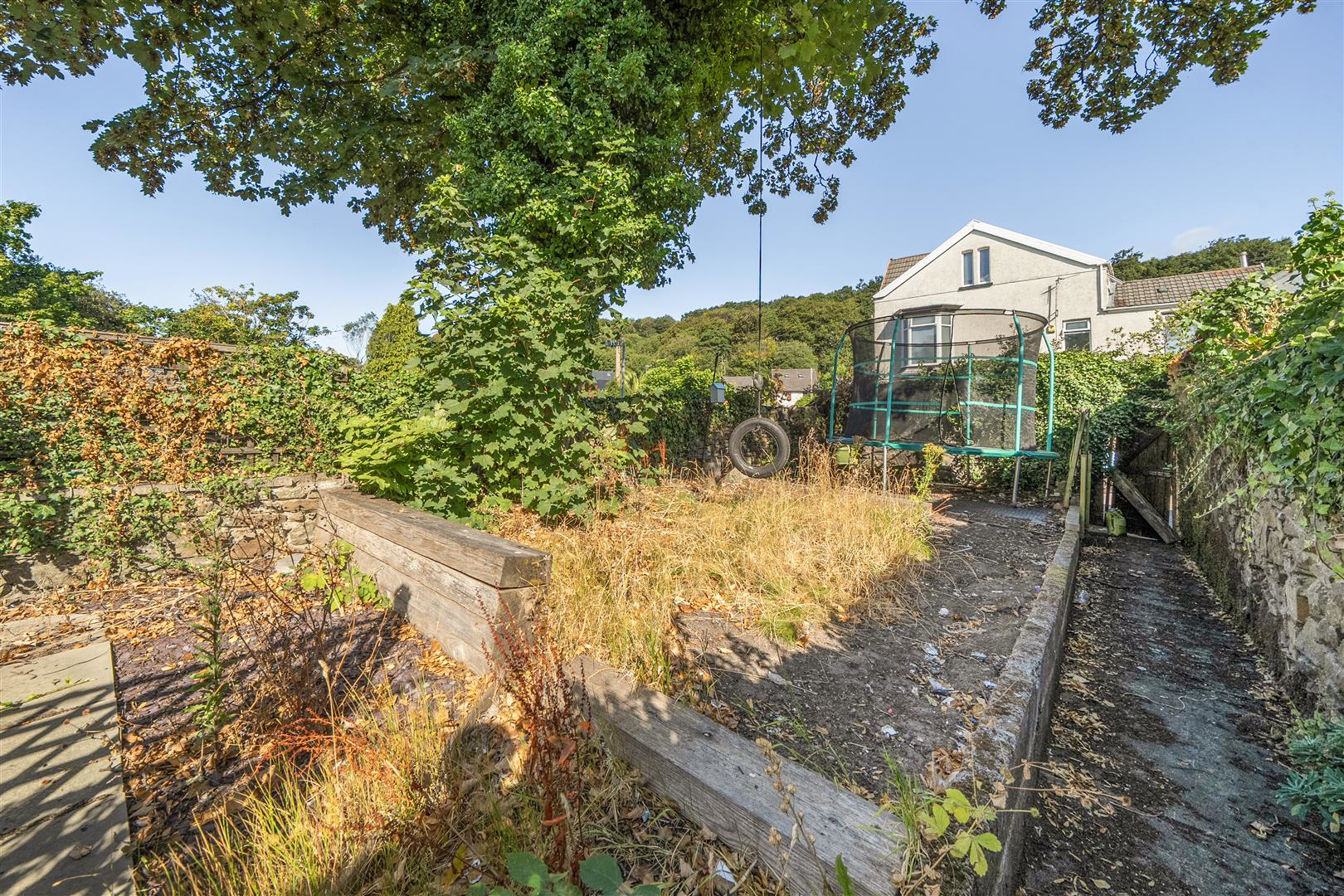 Montpelier Terrace, Mount Pleasant, Swansea, photo 13