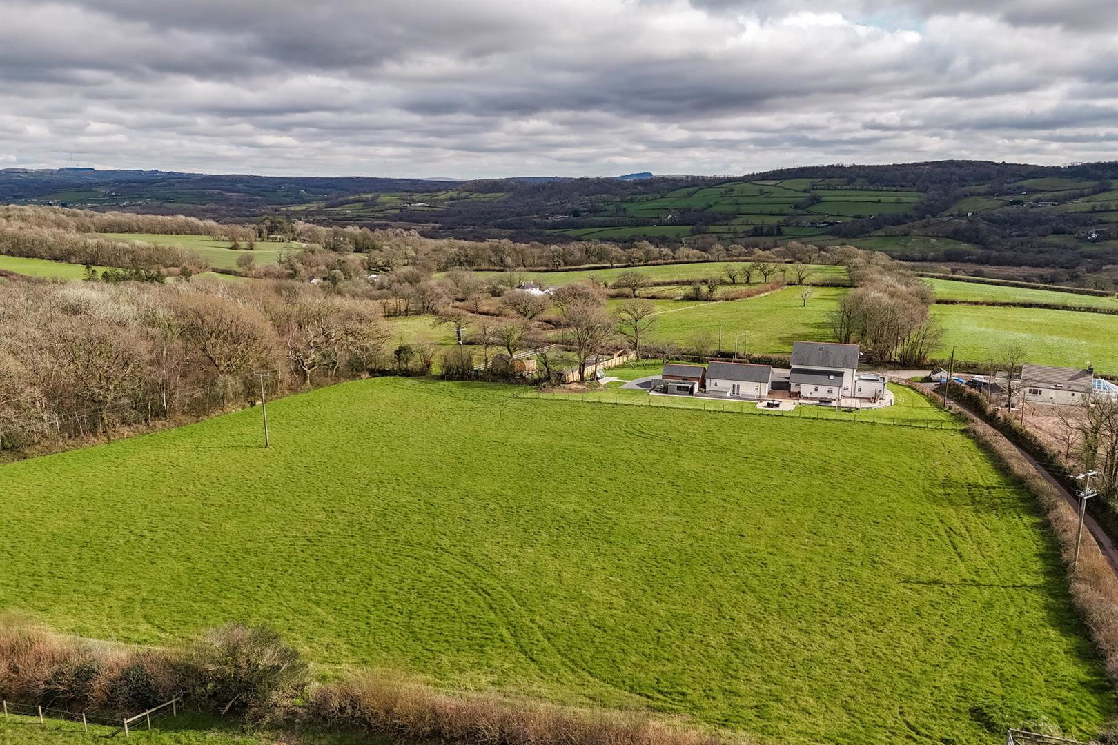 Pedrheol, Llanddarog, Carmarthen, photo 36