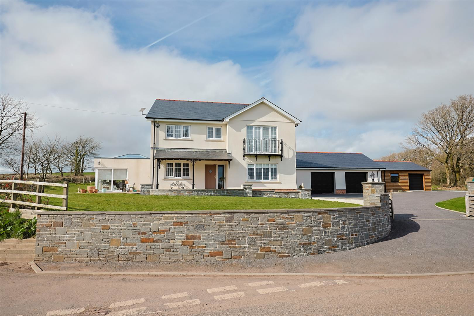 Pedrheol, Llanddarog, Carmarthen, photo 46