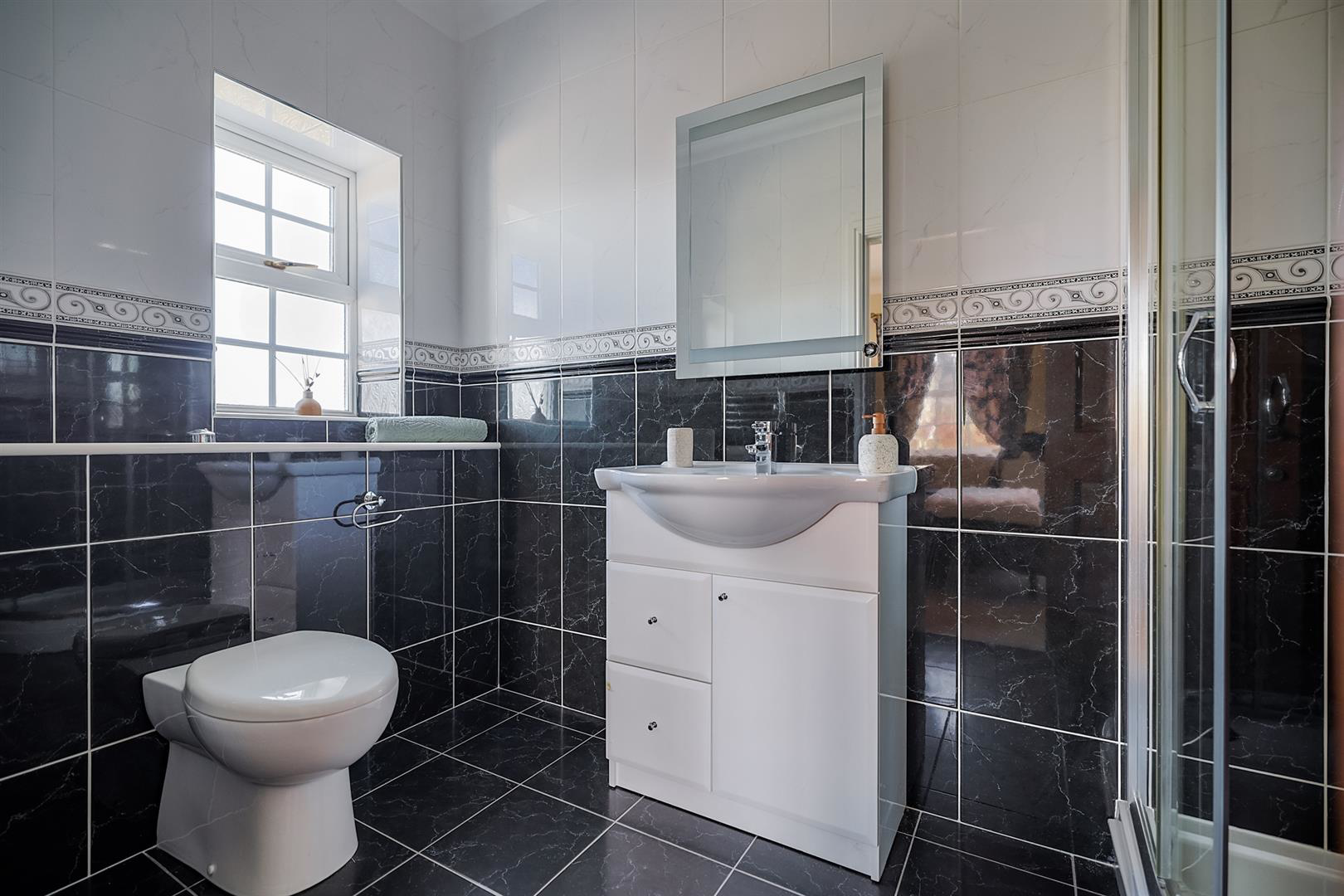 6 Clos Y Parc, Five Roads, Llanelli, photo 29
