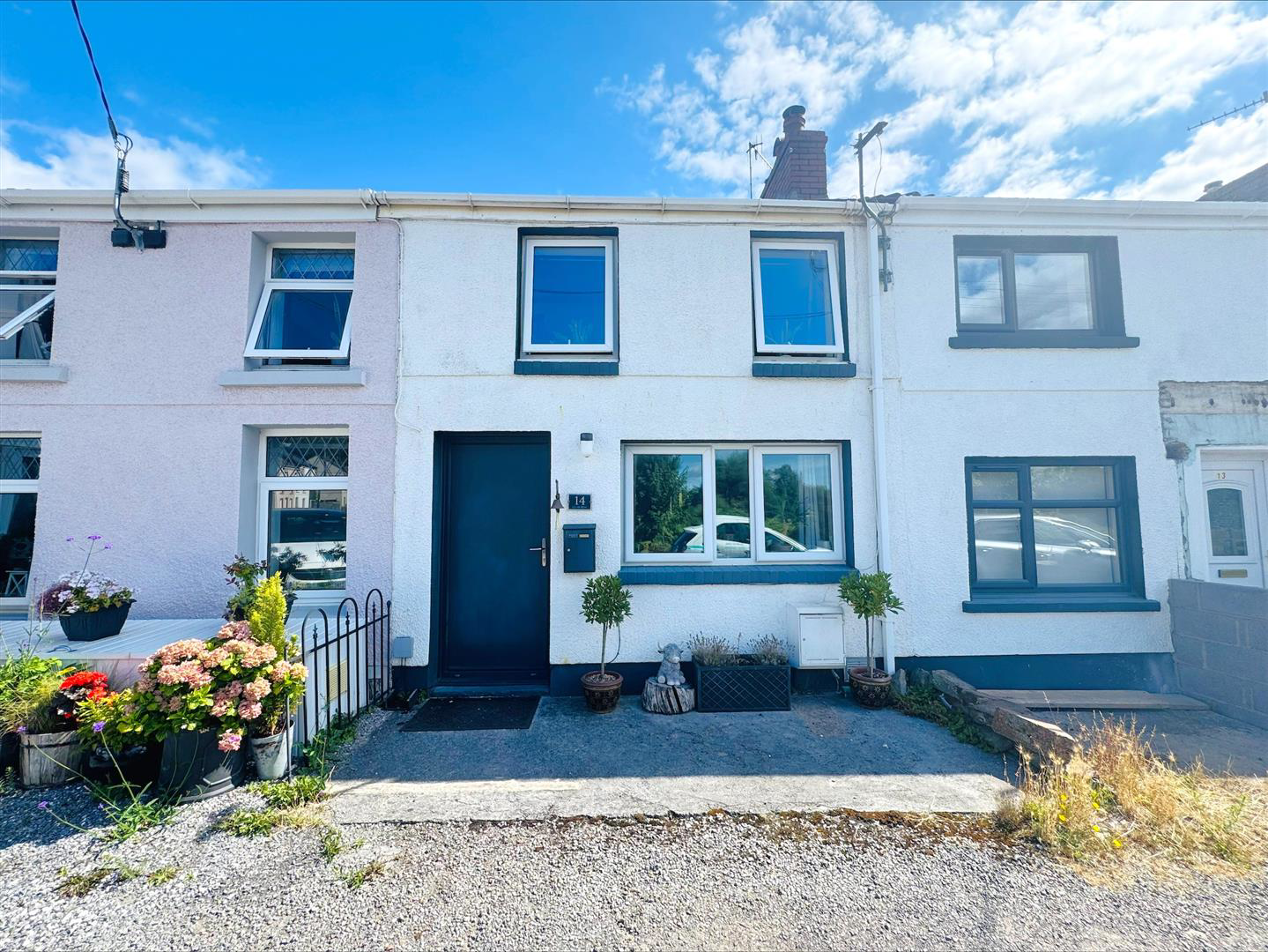 Globe Row, Llanelli