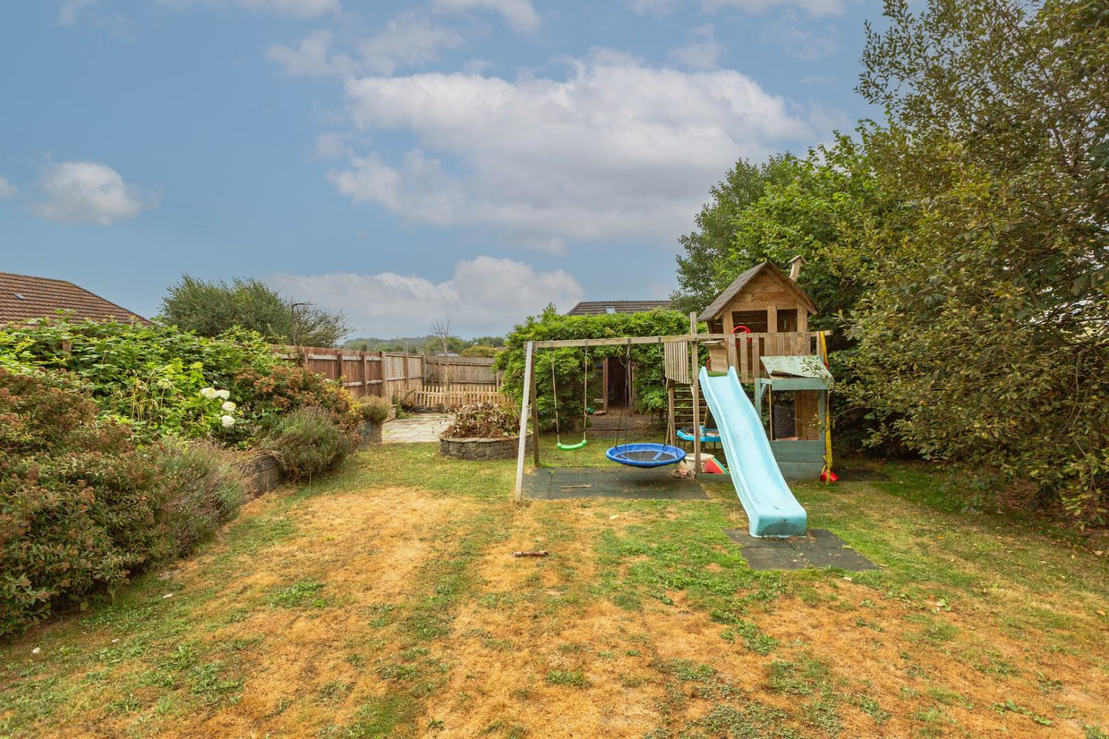 Photo 43