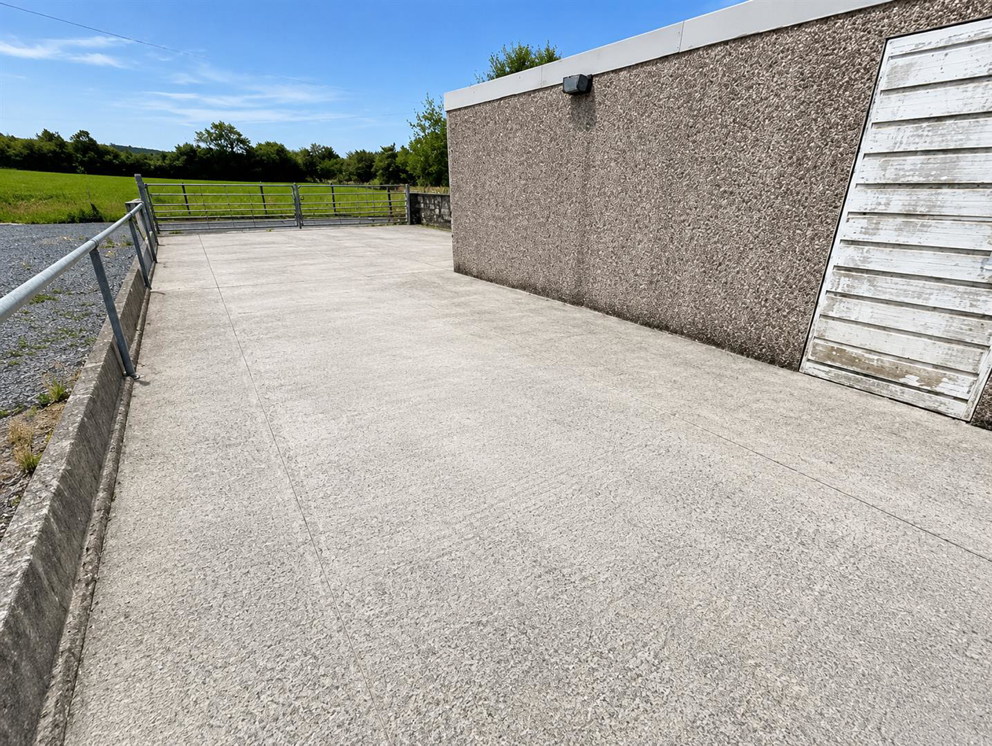 Tyn Y Bonau Road, Pontarddulais, Swansea, photo 14