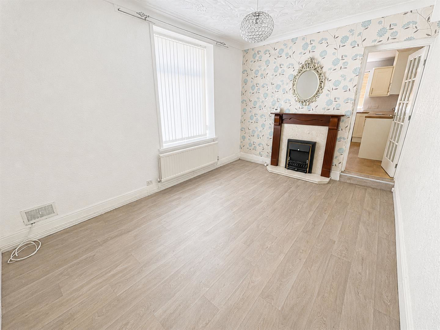Tyn Y Bonau Road, Pontarddulais, Swansea, photo 2