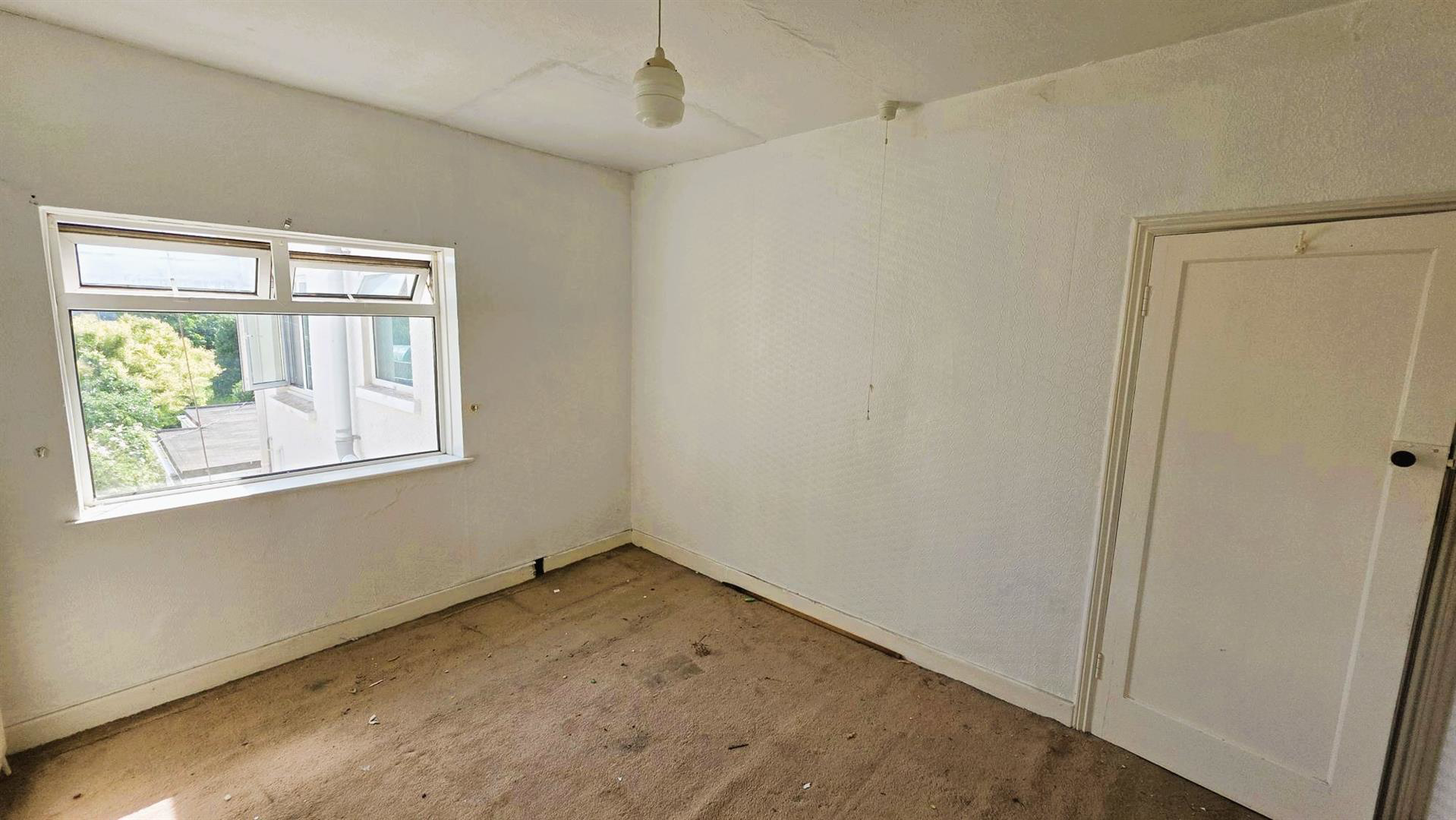 Elkington Road, Burry Port, photo 19