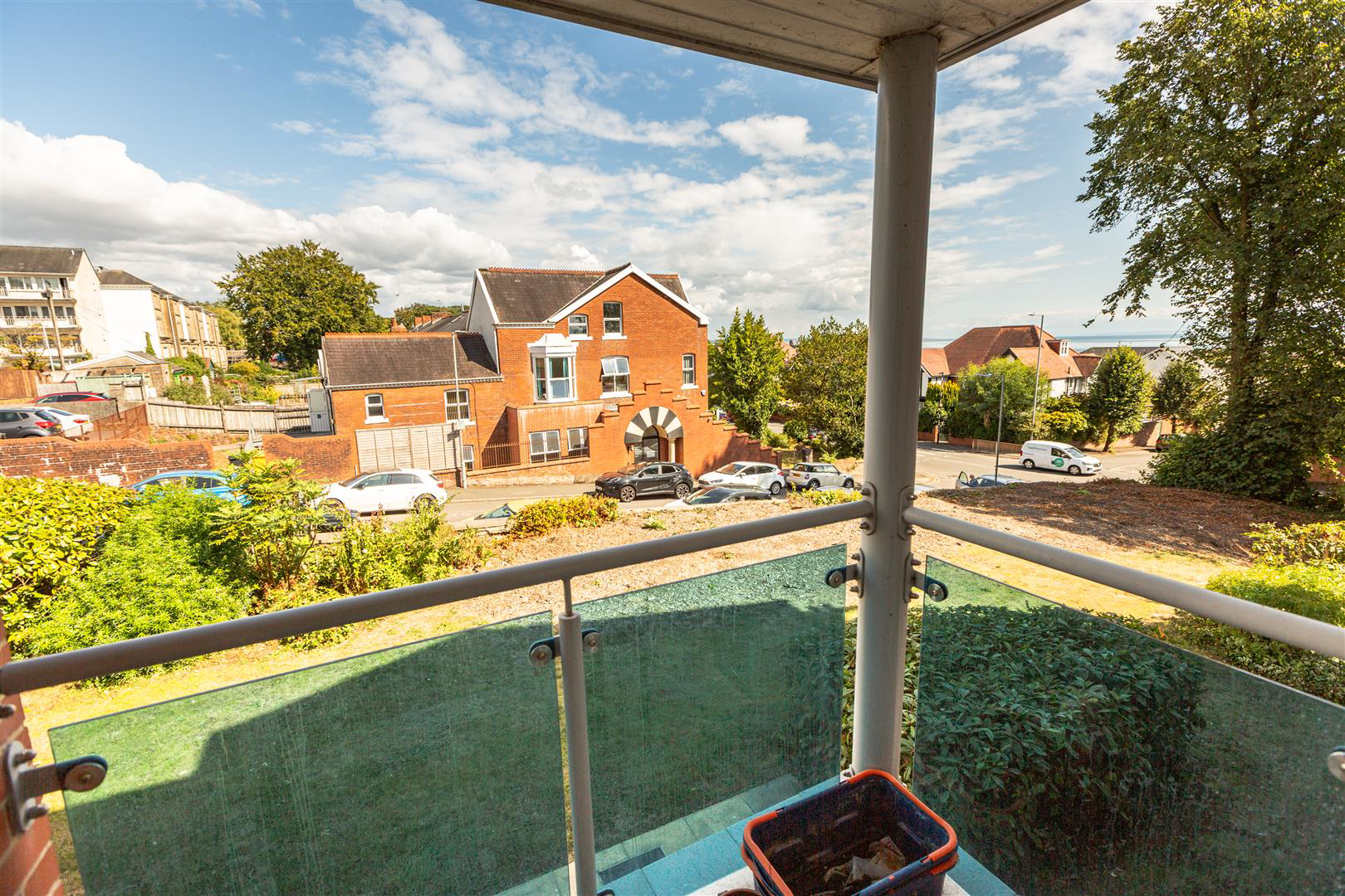 Pantygwydr Court, Sketty Road, Swansea, photo 6