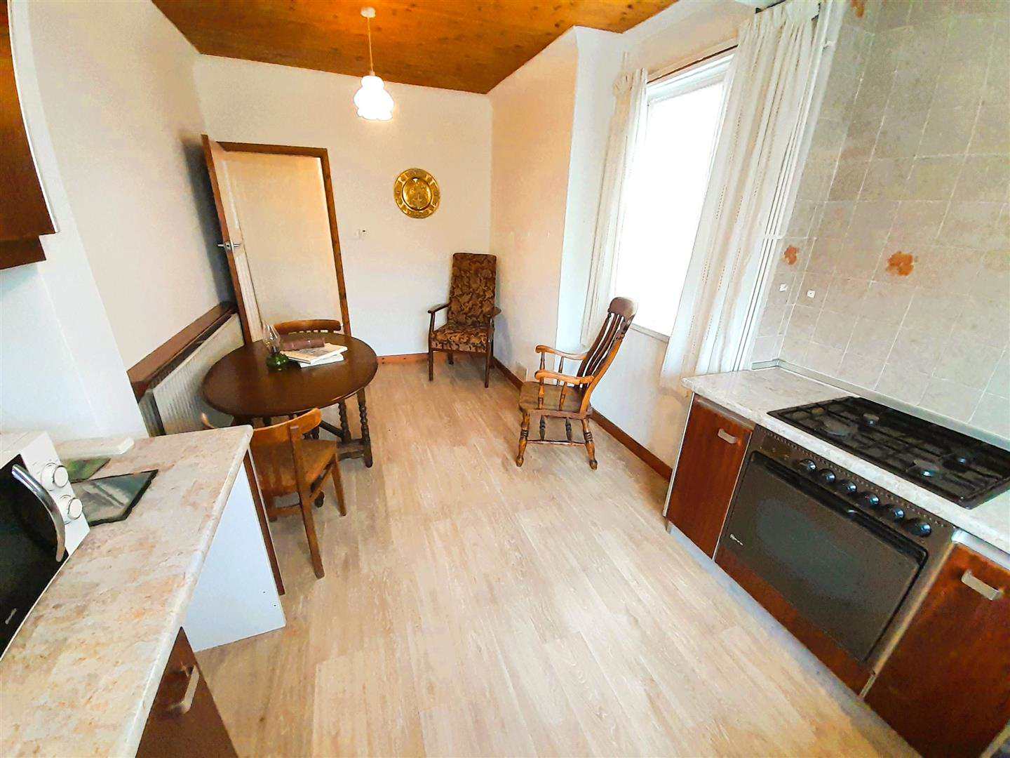 Llwynhendy Road, Llanelli, photo 39