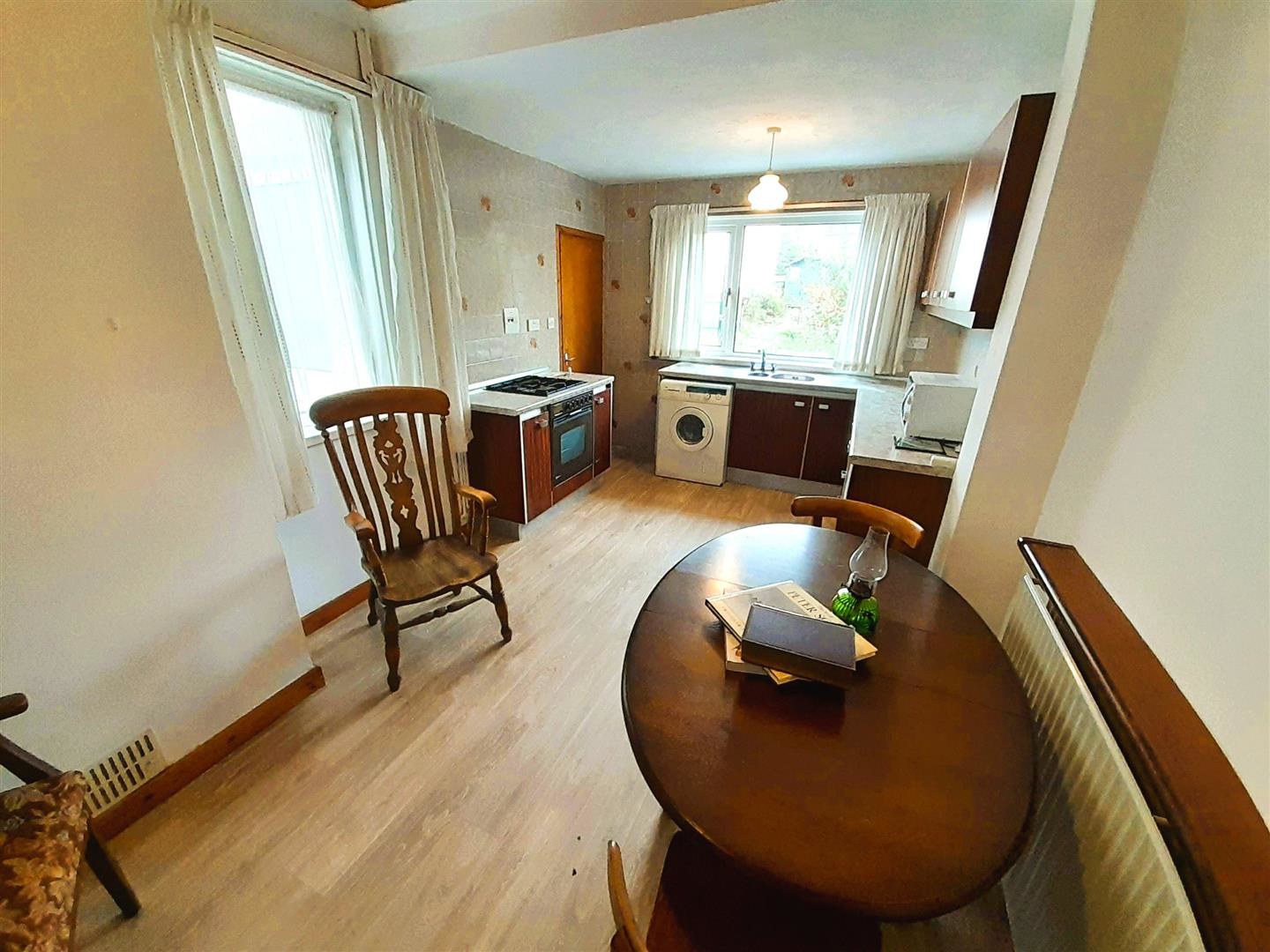 Llwynhendy Road, Llanelli, photo 37