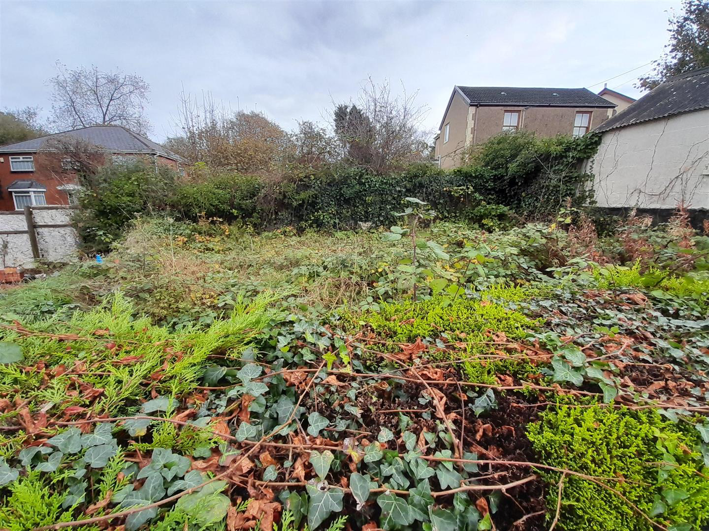 Llwynhendy Road, Llanelli, photo 29